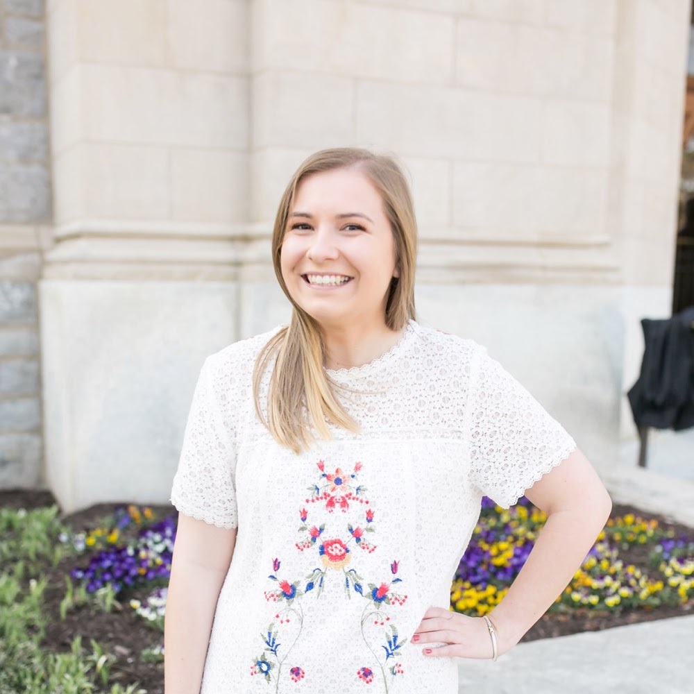 Meet your Posher, Claire